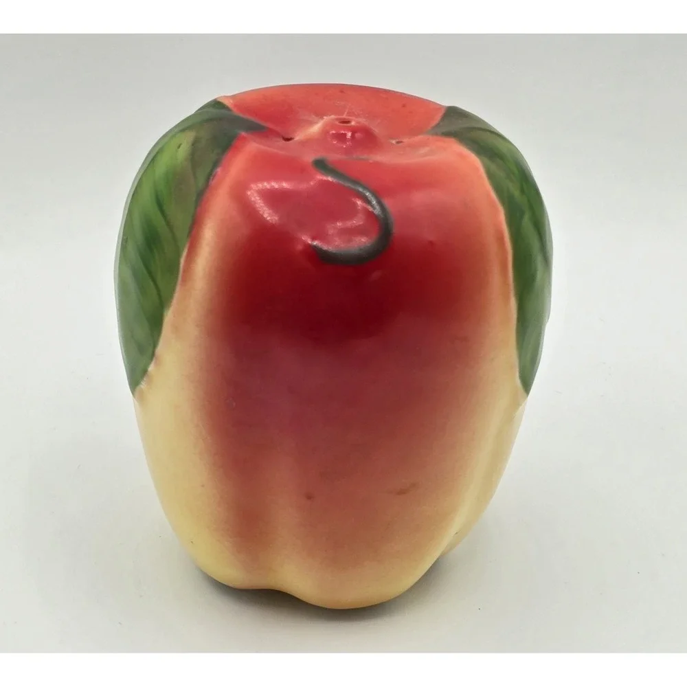 Vintage Hull Pottery Blushing Apple Salt Shaker  ‎ 3 1/2